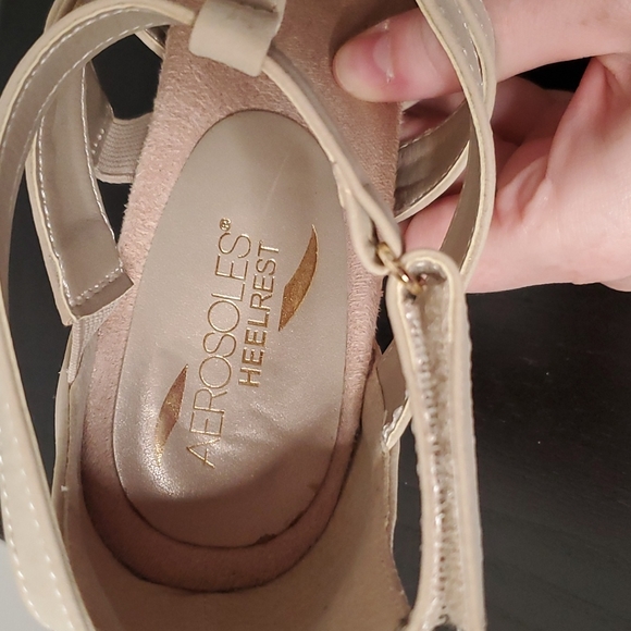 Donated: Aerosoles HeelRest Heels - Picture 3 of 9